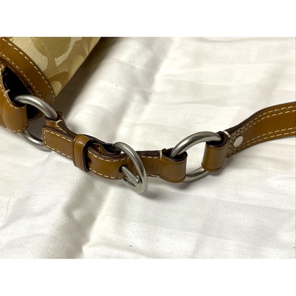 Coach 2pc Set Bag and Wallet w/ Dust bag Rare Excellent Condition no call outs - Picture 6 of 16